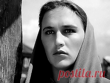 АЛЕКСАНДР ВАСИЛЬЕВ&amp;ДРУЗЬЯ
Ирина Cавельева