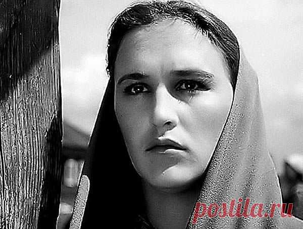 АЛЕКСАНДР ВАСИЛЬЕВ&ДРУЗЬЯ
Ирина Cавельева