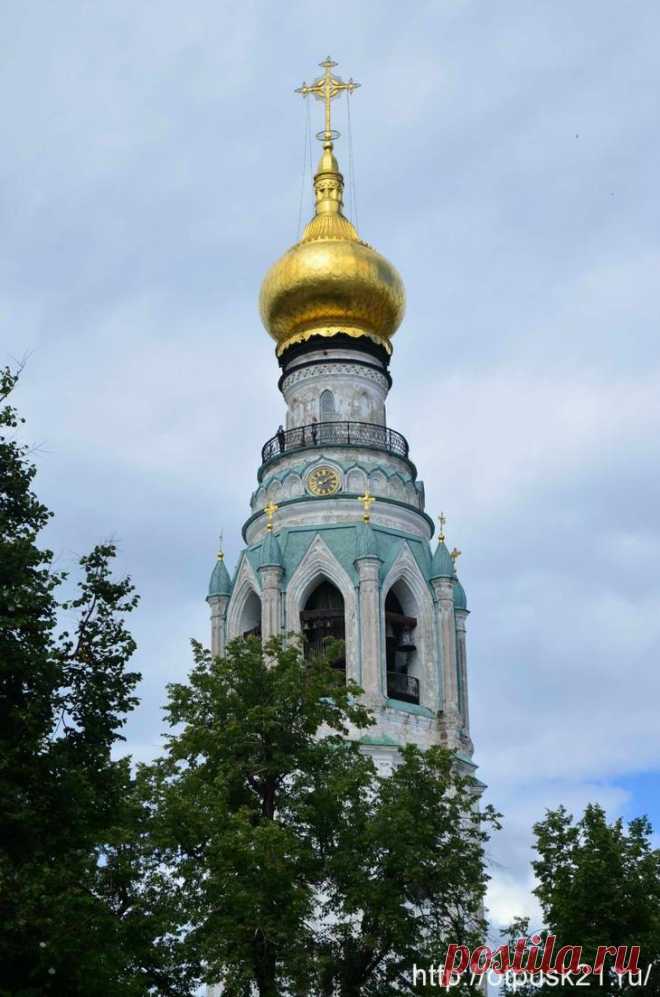 Софийский собор и колокольня в Вологде