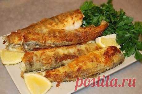 13 советов вкусной рыбы.

1. Морская рыба станет еще вкуснее, если за 15-20 минут до жарки ее сбрызнуть лимонным соком.

2. Океанская рыба получается особенно вкусной при отваривании ее в огуречном рассоле.

3. При отваривании рыбу рекомендуется опускать в кипящую воду, тогда она сохранит сочность и нежный вкус.

4. Куски рыбы не будут терять формы при варке, если на них сделать 2 - 3 неглубоких поперечных надреза.

5. Рыба не будет развариваться, если ее посолить за 10-11...