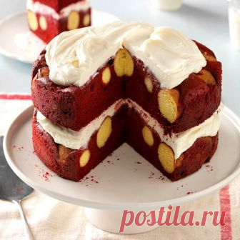 Doughnut Hole Cake This is the easiest,
