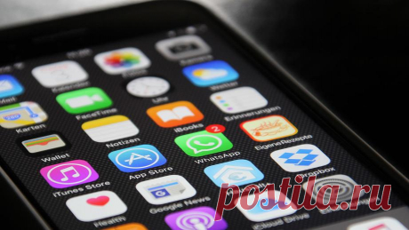 Владельцев iPhone предупредили о фишинге Пользователи Apple могут стать жертвами новой фишинговой атаки. Для кражи персональных данных злоумышленники используют «двойную» рассылку. Об этом говорится в пресс‐релизе ESET.В первом письме от мош…