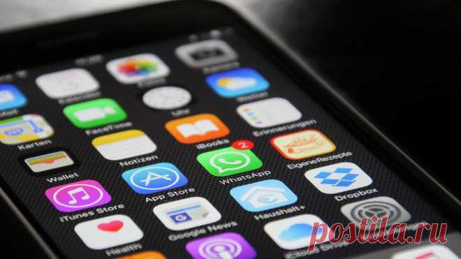 Владельцев iPhone предупредили о фишинге Пользователи Apple могут стать жертвами новой фишинговой атаки. Для кражи персональных данных злоумышленники используют «двойную» рассылку. Об этом говорится в пресс‐релизе ESET.В первом письме от мош…