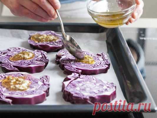 Нарезаешь кочан шайбами — и на противень. Результат отнимает дар речи! — БЛИНЧИК