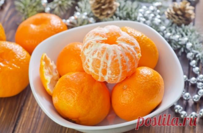 Чего мы не знаем о мандаринах? 
Мандарины – это фрукты, родом из Азии. Они считались благородными и были доступны только богатым людям в Китае. Эти экзотические фрукты очень хороши для нервной системы, костей, улучшают зрение и бог…