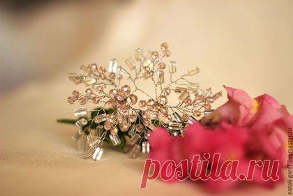 Купить Украшение в прическу "Хрустальная веточка" Свадебное украшение - бледно-розовый, украшение из бисера