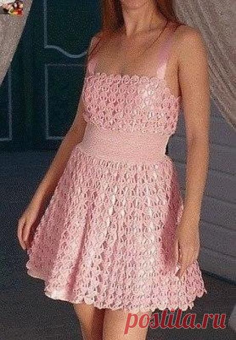 Платье "Перо ангела" крючком