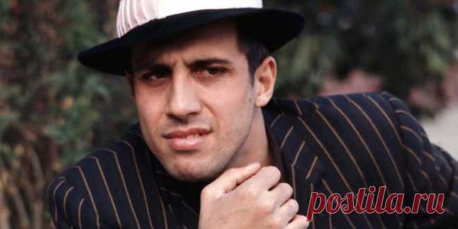 Adriano Celentano - Исполнители - Дорожное радио — слушать радио онлайн бесплатно