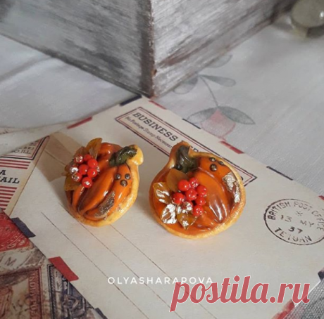 🍂🍁 Хит осени🎃🍁🍂 
Брошечки-значки  &quot;Тыковки&quot; от @olga_polyclay