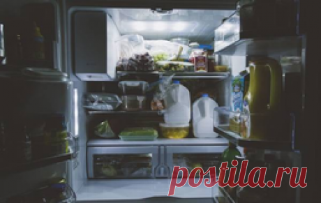 Как быстро и просто избавиться от запаха в холодильнике