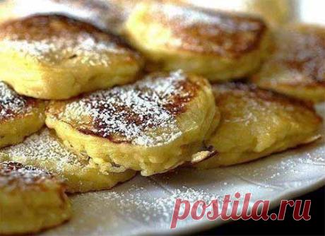 Яблочные оладьи