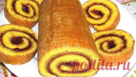 Вкусно -  РУЛЕТ БИСКВИТНЫЙ с Клубничным Вареньем РУЛЕТ Рецепт   Выпечка