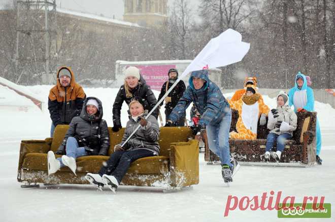 Очень смешно! В Перми состоялся забег «Диванных войск» - Новости - Properm.ru