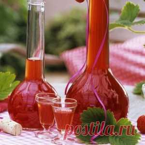 ДОМАШНИЙ КЛУБНИЧНО-БАНАНОВЫЙ ЛИКЕР