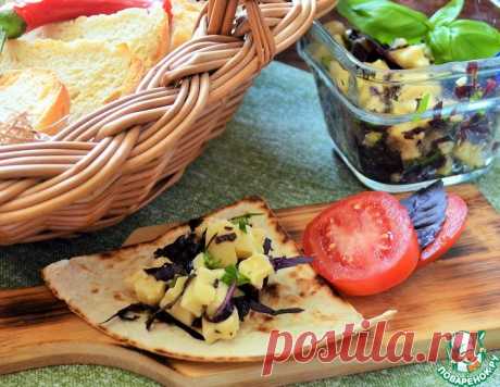 Сыр с базиликом и чесноком – кулинарный рецепт