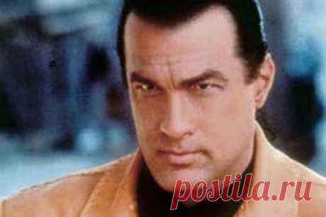 Стивен Сигал: реальный бой на турнире 1993 года