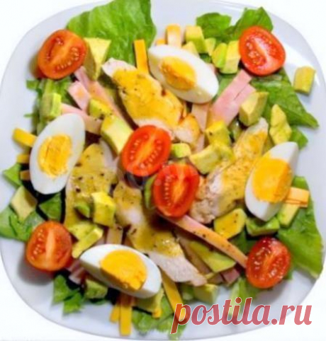 Салат из авокадо с копченой курочкой