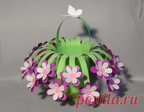 Easy and beautiful paper flower bouquet | Mashustic.com Easy and beautiful paper flower bouquet for kids and grown ups