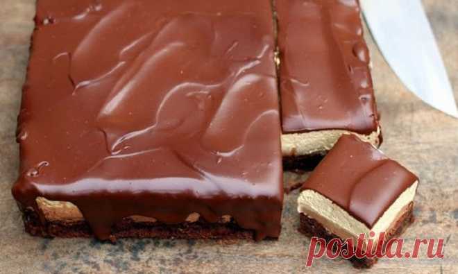 Вкусный торт с шоколадом, кофе и маскарпоне 




ФОТО: http://retete-usoare.net


Вам хочется побаловать себя чем-нибудь вкусненьким? Самые простые в приготовлении десерты - с муссовым кремом на основе сливок, пишет Bucataria Noastra. Для их пр…