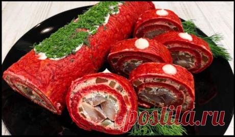 Закуска отлично смотрится на столе и притягивает взгляд среди другого разнообразия блюд на праздничном столе! Такой рулет я готовлю для своей семьи уже более 5 лет, а вот гостям подала его впервые на прошлый новый год и получила массу положительных комплиментов. Ингредиенты: Отварная свекла — 2 - 22 января - 43998442244 - Медиаплатформа МирТесен
