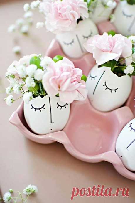 (4) Facebook