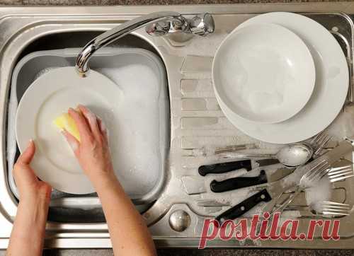 7 советов по выбору мойки на кухню По подсчетам ученых 2/3 домашних дел, которыми хозяйка занимается на кухне, связаны с мойкой. Поэтому к ее выбору следует подходить ответственно. Найти стильную, удобную и функциональную мойку помогут семь советов специалистов.