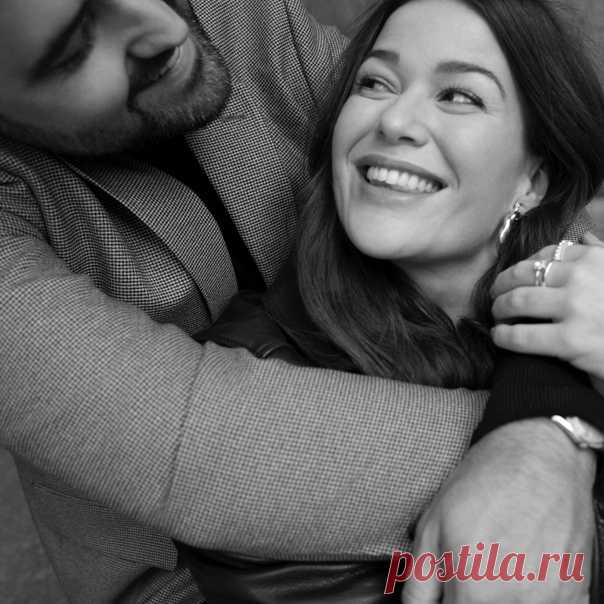 Представляем Conscious баллы в программе лояльности за ваш осознанный выбор! 🎉🌿 Копите Conscious баллы тремя способами: • приносите свою сумку для покупок и отказывайтесь от пакета на кассе: 500 баллов • сдавайте ненужную вам одежду в наши магазины: за это вы получаете электронный ваучер на скидку 10% на 1 вещь и 1000 баллов • приобретайте изделия из коллекции Conscious: 1 потраченный рубль = 1 балл. В наших магазинах все изделия из коллекции Conscious обозначены зеленым ярлычком. В…