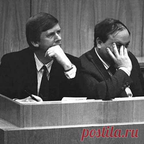 В чем суть реформ, проведенных правительством Гайдара?
