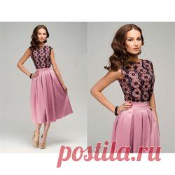 ЛЮБЛЮ ПЛАТЬЯ интернет-магазин платьев - Платье розового цвета длины миди без рукавов c кружевным верхом