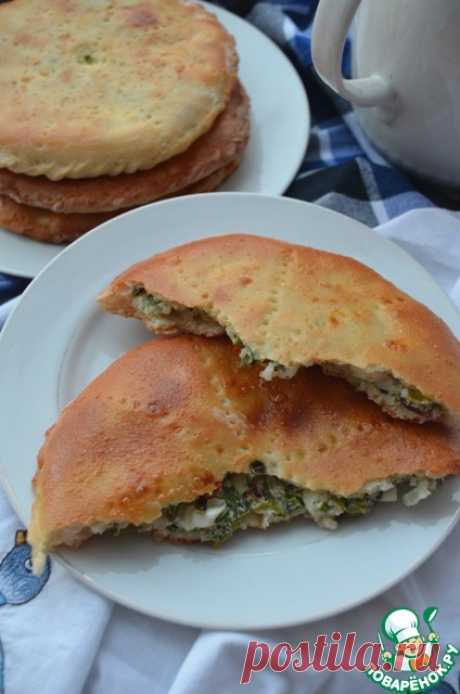 Лепешки с рисом, луком и яйцом