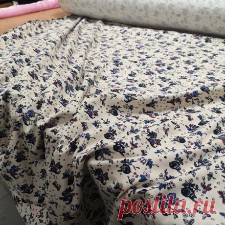 Ткань лен принт птички на бежевом: купить в Украине оптом и в розницу. одежные ткани - магазин ткани Color