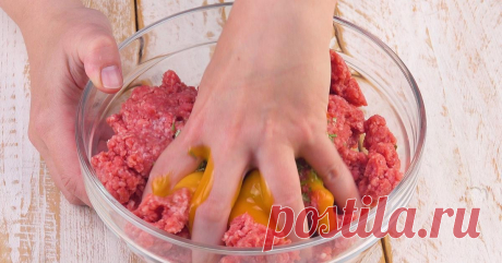 Котлеты в беконе, запеченные в духовке: простой и быстрый рецепт к ужину. Горячие и вкусные!