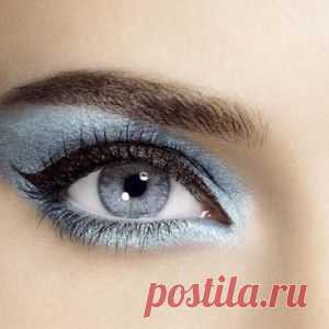 Макияж для голубых глаз