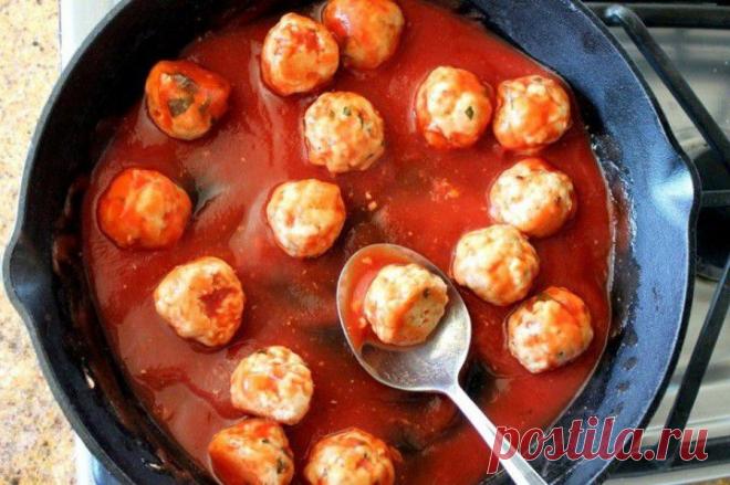 (+1) - Фрикадельки в остром томатном соусе под сыром | ВКУСНО ПОЕДИМ!