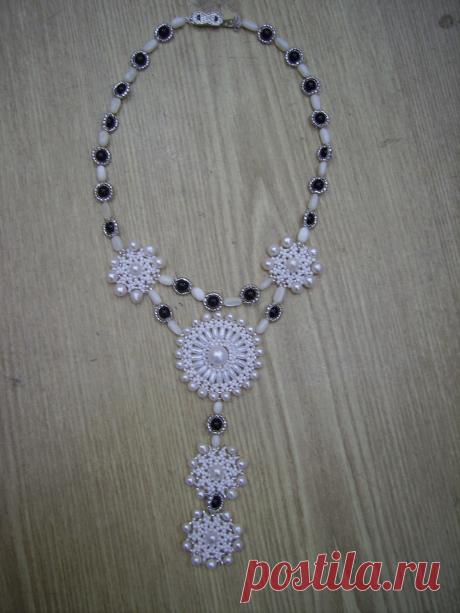 колье Белоснежка | biser.info - всё о бисере и бисерном творчестве