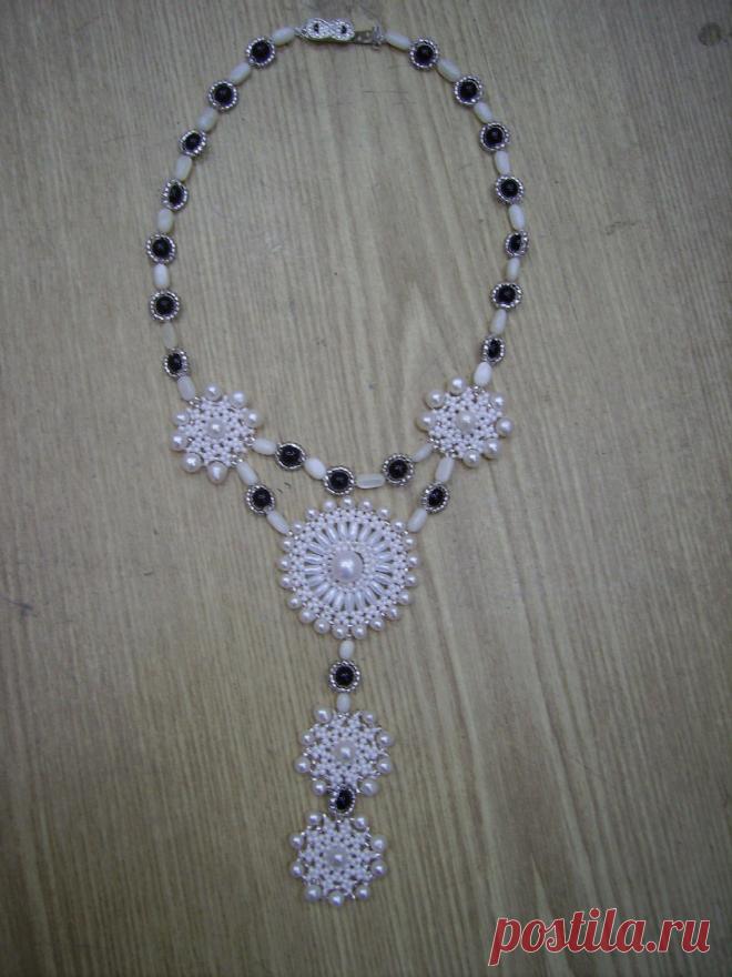 колье Белоснежка | biser.info - всё о бисере и бисерном творчестве