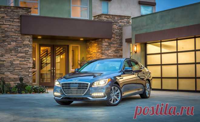 Смотри! Hyundai Genesis G80 2018 года Мы все еще прибавляем к названию модели Genesis слово «Hyundai», однако делать этого уже не следует. Корейский концерн выбрал путь японских конкурентов - р