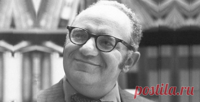 Американский экономист ещё 30 лет назад рассказал, как за день обрушить всю экономику США. За это его 