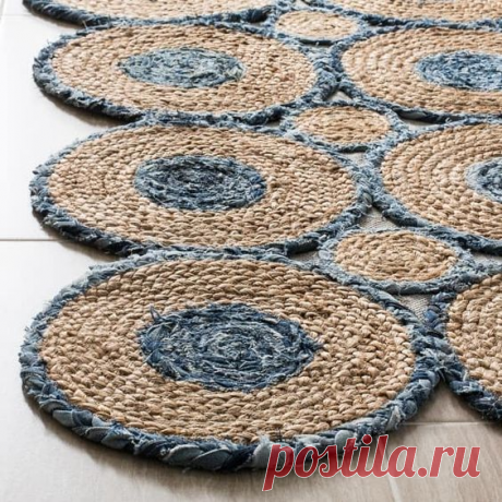 Ковры ручной работы - из того, что найдете у себя в шкафу! Утилизация старых вещей!Примеры и идеи для воплощения! | Юлия Жданова | Яндекс Дзен