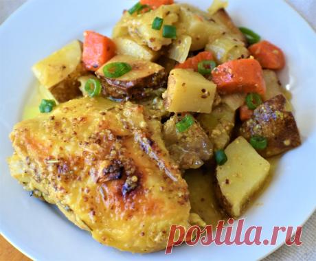 Запеченная курица и картофель в медово-горчичном соусе