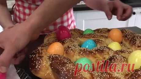 Пасхальный Хлеб или Пасхальный Кулич.