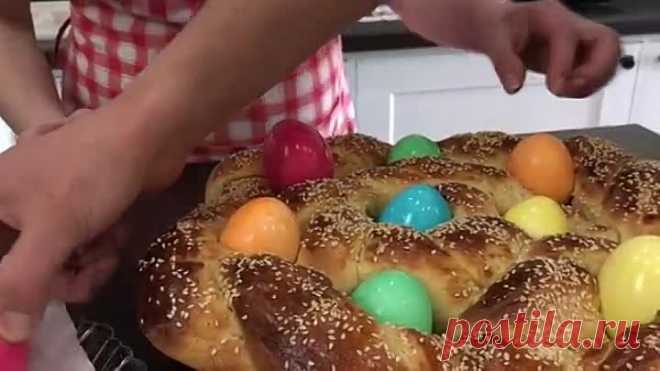 Пасхальный Хлеб или Пасхальный Кулич.