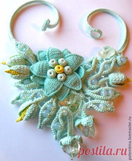 ВЯЖЕМ ЭФФЕКТНЫЙ ЦВЕТОК 