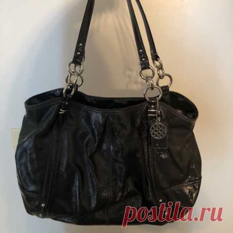 Coach Purse Charcoal Shop lmpete3112's closet or find the perfect look from millions of stylists. Fast shipping and buyer protection. Charcoal Coach Purse
Great like new condition