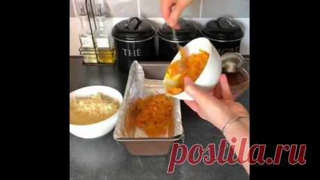 Печень По-Царски.

Нам понадобится:
-600-700 г печени (куриной или говяжьей)
-1 ст.л кукурузного крахмала.
-1 яйцо
-100 мл молока -соль, специи (по вкусу)
-1 луковица (большая)
-2 моркови -2 ст.л. раст.масла для жарки лука с морковью. -150-200 г тёртого сыра (твёрдых сортов)