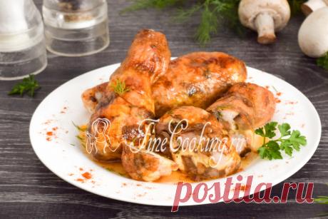Куриные ножки, фаршированные грибами Довольно простое, очень вкусное и оригинальное блюдо для праздничного стола - сегодня готовим куриные ножки, фаршированные сыром и грибами.