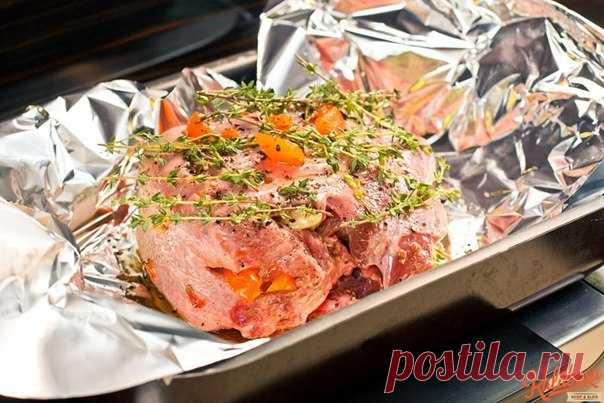 Потрясающий рецепт: язык, запеченный в фольге с овощами