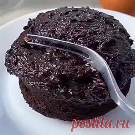 Шоколадно-банановый кекс