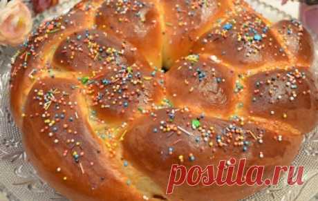 Пасхальное кольцо с тремя начинками