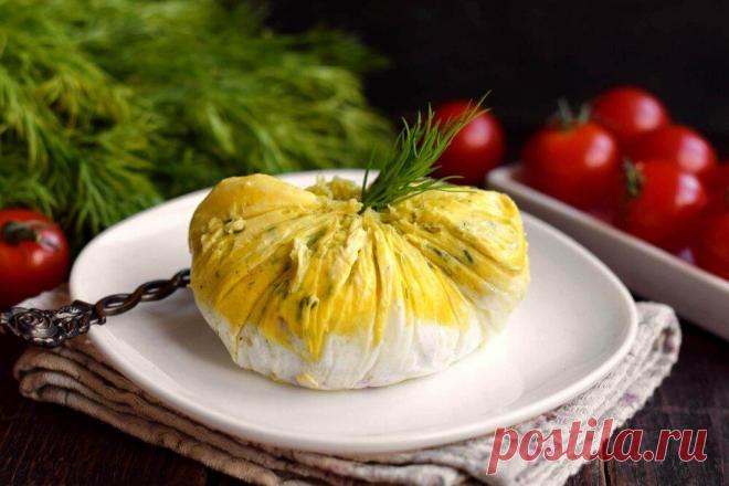 Двухслойный мешочек из яиц с ветчиной и сыром
Мешочки из яиц — оригинальное блюдо для сытного и питательного завтрака, отменная альтернатива жареной яичнице. Яйца отвариваются в мешочке из пищевой пленки, благодаря чему имеют …
Читай дальше на сайте. Жми подробнее ➡